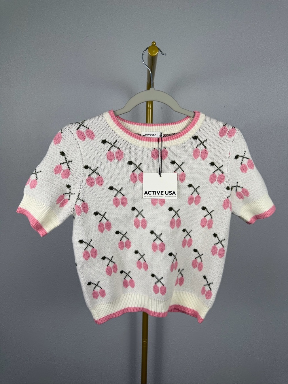 NWT Active USA Cherry Jacquard Sweater Top Pink White Size S
